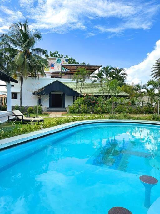 Cove Luxury Beach Villa Mahabalipuram Exterior photo